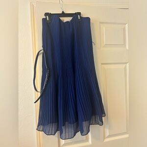 French Connection Blue Knee-Length Pleated A-Line Skirt